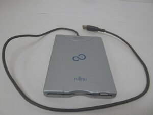 FUJITSU　USB　FDDドライブ　FMFD-51S　S/N　98Q698-0413　中古