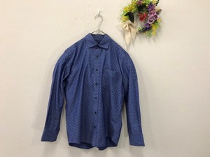 388　メンズ　【　Aquascutum　】　長袖シャツ　　サイズ表記が無い為採寸ご覧下さい　 色：ブルー柄入り