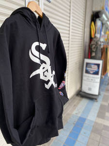 MLB公式 【Ｍ】ニューエラ NEW ERA シカゴ ホワイトソックス Chicago White Sox MLB パーカー フーディー 綿100％ 黒 ビッグロゴ 袖柄