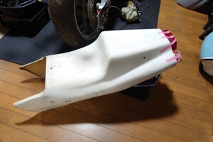 RZ250 RZ350 4L3 4L0 ルーニー　シングルシート　ウインカー　テールランプユニット　ベースに