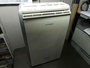 【YHA0293】★Panasonic パナソニック F-YHH100 除湿乾燥機 2013年製★中古