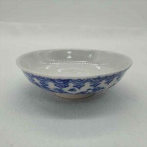 小皿　幅9.5cm　乳白　染付　和食器　昭和レトロ　アンティーク　焼物 (21_807_7)