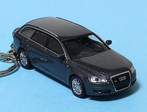 ★☆AUDI A6 Avant☆アウディ A6 アバント☆ミニカー☆キーホルダー・アクセサリー☆★