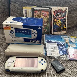 SONY PSP バリューパック　ホワイト/ブルー PSP-3000 充電器 メモリーカード　ソフト11点付き　遊べるセット