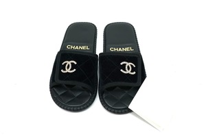 中古 CHANEL マトラッセ サンダル ブラック ベロア 38.5サイズ (約25.5cm) G39864