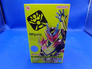 30-2　未開封品[箱イタミ]　S.H.Figuarts 仮面ライダーリバイス