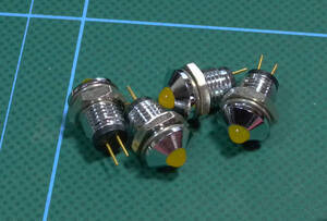 ☆LEDパイロットランプ DC2.5V 黄色 4個 【未使用】