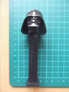 送料260円～◆PEZ (ペッツ)◆ダースベイダー/スターウォーズ/ダース・ヴェイダー/STARWARS