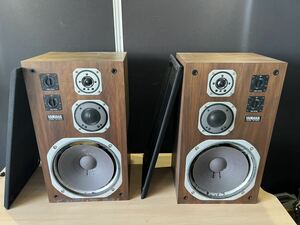 中古品 YAMAHA ヤマハ 3way スピーカー NS-690Ⅲ 現状品 説明文必読