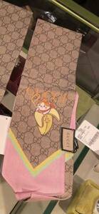 本物　新品　未使用　GUCCI スカーフ/シルク　レディース　ばなにゃ