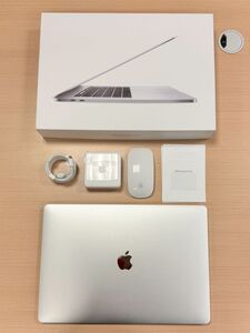 ☆美品★Apple MacBook Pro 15.4inch 2018★Retina/2.6GHz Intel Core i7/16GB/SSD512GB/GPU4GB/タッチバー Sequoia 完動品★送料込み☆