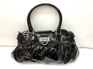 【 美品！ 】Salvatore Ferragamo/ サルヴァトーレ・フェラガモ パテントレザー バッグ 付属品有り！ 21 5370 NERO 黒 ブラック