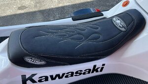 《JT-KX2103》JETTRIM KAWASAKI 800X-2 SEATCOVER BLKxBLKxWHT ジェットトリム カワサキ X-2 シートカバー ブラックｘブラックｘホワイト