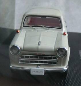 エブロ/Oldies◇1/43 DATSUN 112 1956/アイボリー