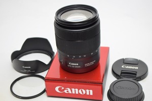 良品★Canon キヤノン EF-S 18-135mm F3.5-5.6 IS USM★レンズフード付・おまけ付