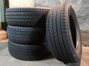 品質良 22年製 BLIZZAK ブリザック VRX 3 215/65R16 BRIDGESTONE(ブリヂストン) 個人宅配送不可 愛知交換可 中古スタッドレス4本 057 86