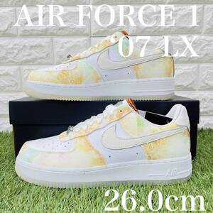 即決 ナイキ ウィメンズ エアフォース1 ロー 白 ホワイト Nike WMNS Air Force 1 Low AF1 厚底 26.0cm 送料込み FJ7739-101