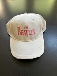 2010 -Apple Corps The Beatles White Baseball Style Cap NEW WITH TAGS 海外 即決