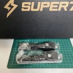 Super73 フットレストペダル 黒 ディレイラー保護 パーツ 1点新品です。