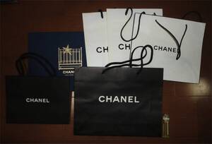 ▼シャネル CHANEL 非売品 ショップ袋 オマケ ⇒ FINE JEWELRY 2023 カタログ 宝石 高級ジュエリー アクセサリー 装飾品　