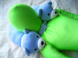 新品　子供枕　ベビー枕　くま　青　ブルー寝返り防止枕哺乳瓶