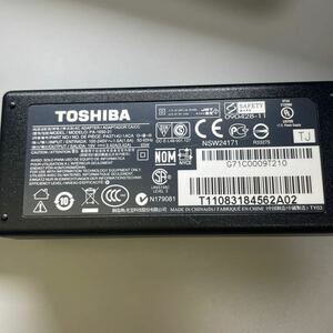 No.2236 TOSHIBA ACアダプター　PA-1650-21 東芝　 19V