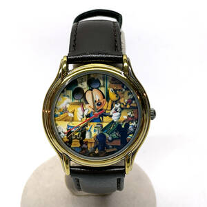 tu158 Disney ディズニー　ミッキーマウス 腕時計 バースデー 2002 ※中古