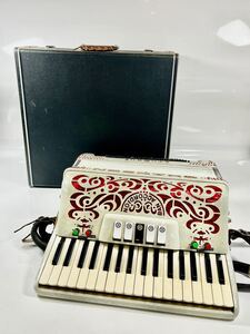 【1円スタート】【音出し可】【中古品】TOMBO トンボ CHANSON シャンソン アコーディオン no.65 STEEL REEDS 鍵盤楽器 ケース付