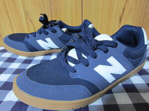 中敷き違い　New balance 425 ニューバランス 425　AM425WNG　スニーカー　26.5cm　紺　S2412A