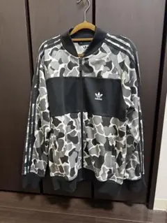 adidas トラックジャケット　カモ　迷彩　XL