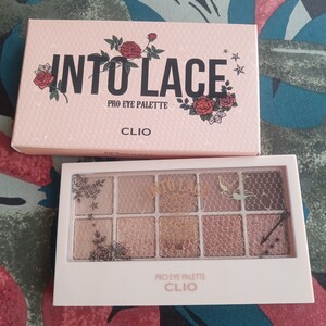 ＣＬＩＯ EYEPALETTE 08INTOLACE