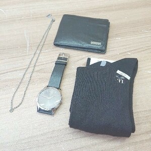 ◇ 《 Calvin Klein カルバン クライン まとめ売り四点セット 二つ折り財布 腕時計 ネックレス 靴下 メンズ 》 E 1405140008937