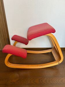 【STOKKE ストッケ 曲木 バランスチェア】†北欧デザイン［Norway Varier by Stokke Variable Balans Chair ］子供が６年間使用　送料無料