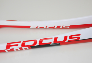 新品 44,000円 FOCUS 3T フルカーボンフォーク ライトウェイト約356g ピスト用エアロ1-1/8インチ1-1/4レッド赤ホワイト白ブラック黒USA競輪