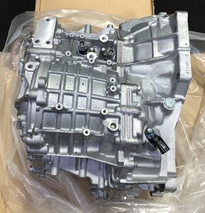 ☆未使用品　CVTミッション　K114F　30400-48020　ノア　ヴォクシー　ハリアー　トヨタ純正品　4WD車用　送料サイズ【A】