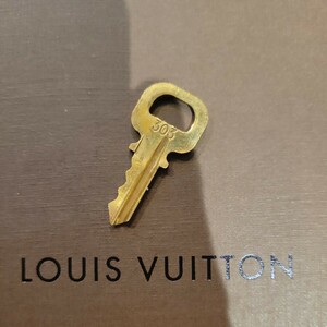 美品 Louis Vuitton パドロック カデナ 南京錠 ルイヴィトン 鍵 ゴールド 　番号　303　送料63円～