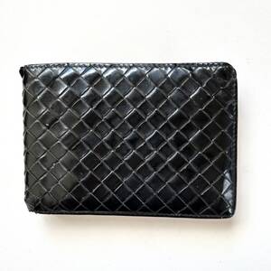 ボッテガヴェネタ　BOTTEGA VENETA 二つ折り財布　エナメル