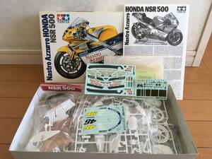 タミヤ ホンダ NSR500 ナストロ アズーロ 1/12 バレンティーノ・ロッシ