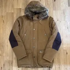 Carhartt トラッパーパーカー