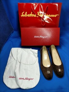 Salvatore Ferragamo サルバトーレ　ブラウン　スエード　パンプス　レディース　5D（サイズ）未使用品　保管品　/