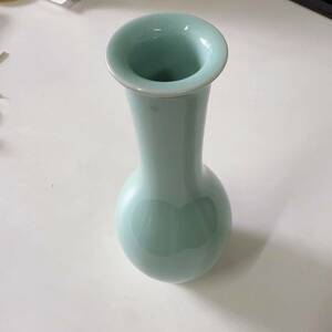 花瓶・一輪挿し・花入　 / 花器　華器　陶磁器　工芸品　焼物【重】高さ約19.5cm