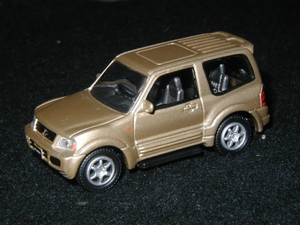 EPOCHカプセルエムテック1/72 三菱 パジェロ ゴールド MITSUBISHI PAJERO