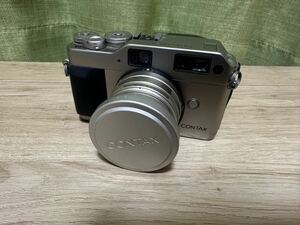 CONTAX G1 Carl Zeiss Biogon 1:2.8 28mm