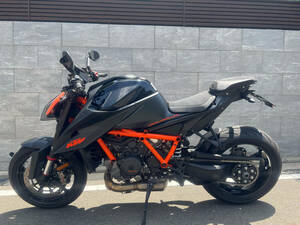 KTM　スーパーデュークR１２９０　SUPER DUKE R 1290　2020年モデル