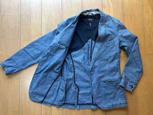 美品　XXS アルマーニジーンズ　ARMANI JEANS デニム系　テーラードジャケット 1B ロゴ入りメタルボタン 背抜き 44 S ユニセックス　ＡＪ