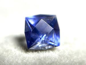 ★100円スタート★アイオライト 朝露　1.11ct 6.5x6.5mm ファンシー　ナチュラル　ブルーバイオレット　宝石　タンザニア