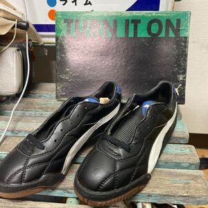 未使用 デッドストック puma プーマ ランニングシューズ 21.5 キッズ レディース 管2