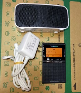 TY-SPR8 TOSHIBA 美品 受信確認済 完動品 スピーカー付 AM FM ワイドFM ポケットラジオ 通勤 防災 出張 旅行 野球 名刺サイズ 201102282