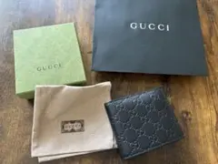 GUCCI 二つ折り財布 ブラック レザー