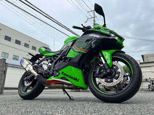 Ｎｉｎｊａ　ＺＸ－４ＲＲ　ＫＲＴ　ＥＤＩＴＩＯＮ ＥＴＣ　オートシフター トリックスターマフラー　ラジエターコアガード